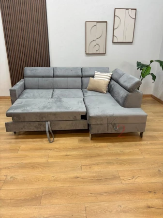3522cff8-3df8-49bc-bd70-08aed7cc7821.jpg